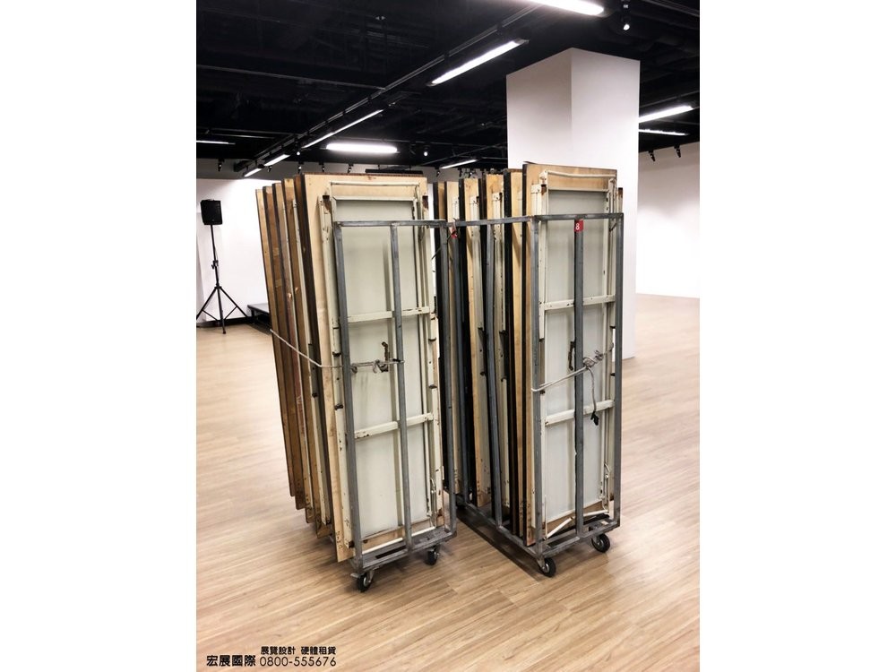 宏展國際-硬體出租-桌椅 出租