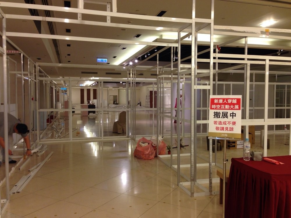 宏展國際-硬體出租-隔板 出租
