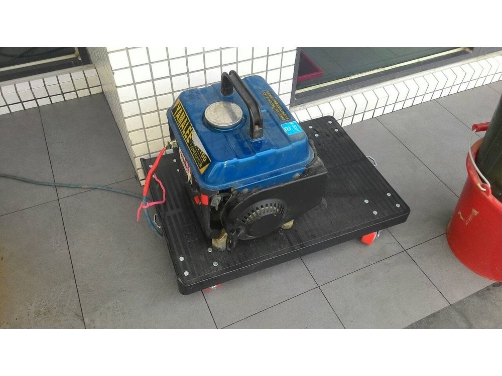 宏展國際-硬體出租-發電機 行動電源 出租